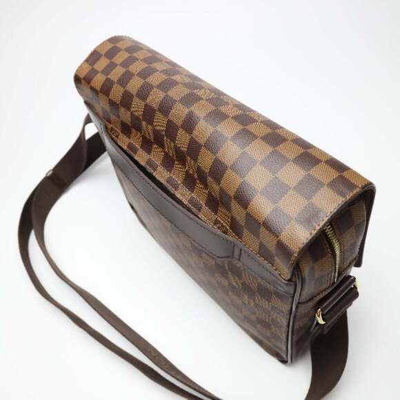 LOUIS VUITTON Authentic Brown Damier Shoulder Bag - Picture 6 of 16